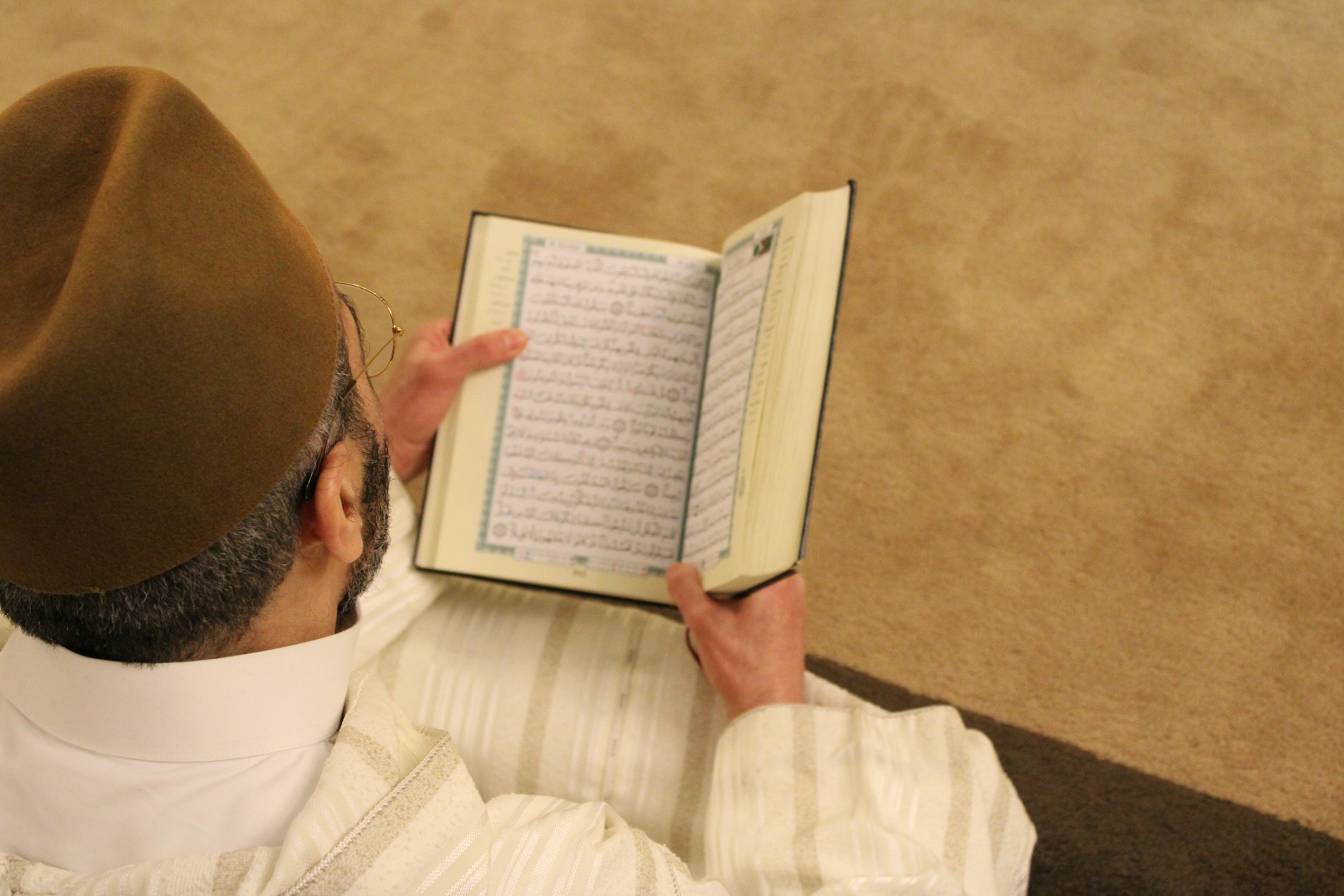 Reading Qur'an